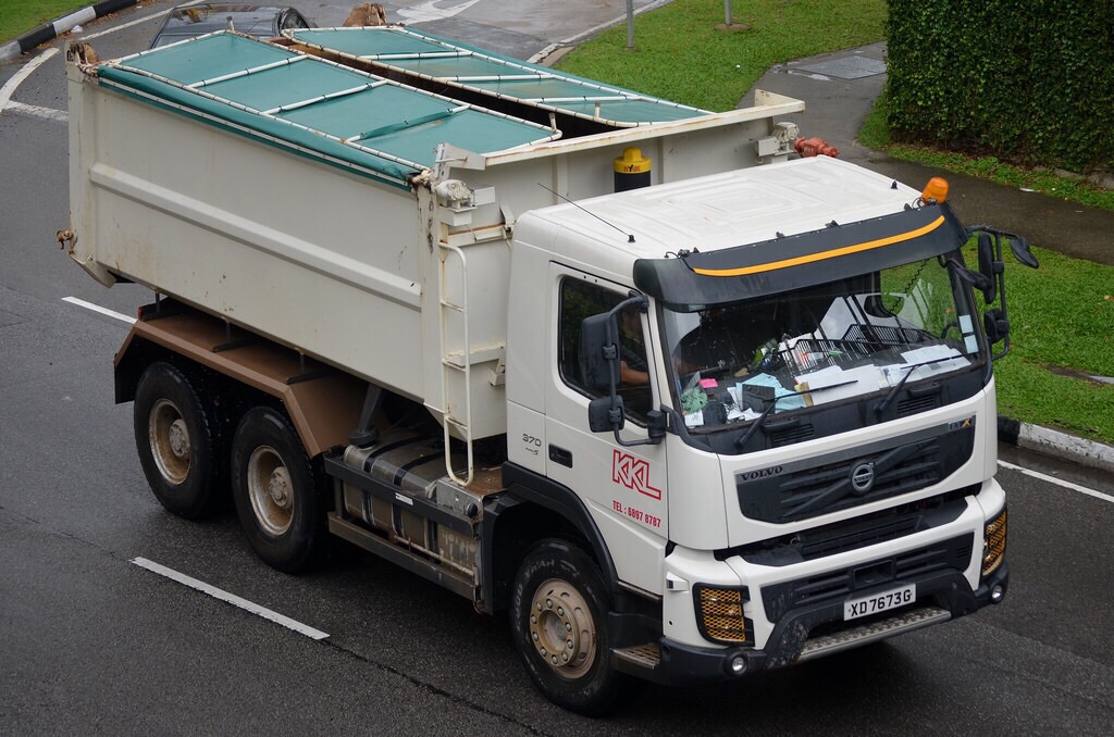 KKL Dump Truck With Cover